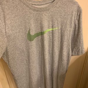 Nike tee
